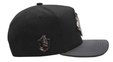ZU-CAP-FT88 - Black horse head metal plate snapback cap - front view